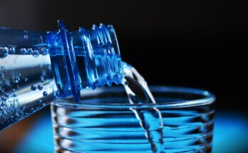 mehr Wasser trinken (Quelle: Pixabay.com)