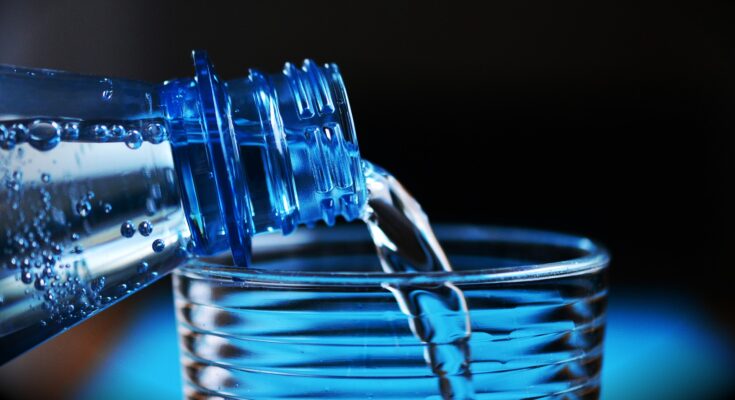 mehr Wasser trinken (Quelle: Pixabay.com)